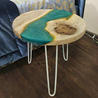 Кофейный столик из выбеленного карагача
